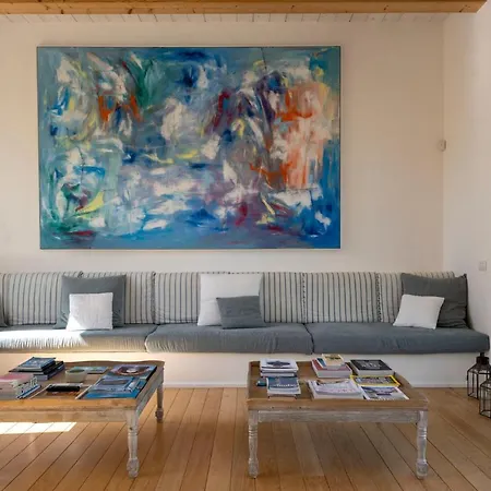 Art Resort 3*