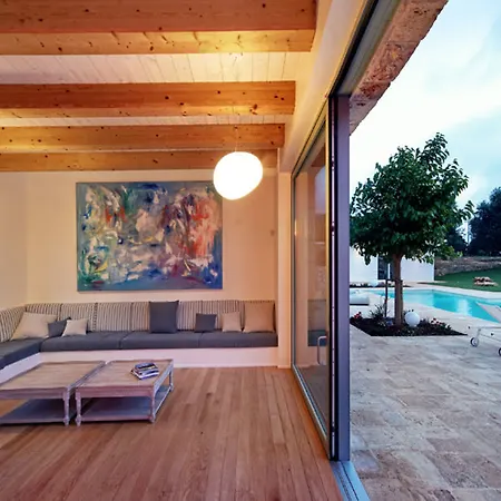 Art Resort 3*