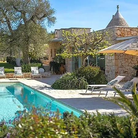 Art Ostuni